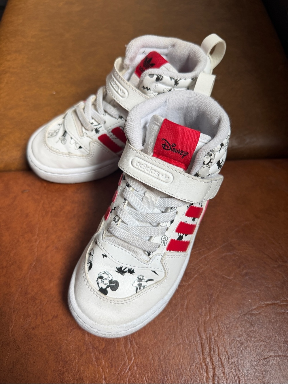 Adidas Disney Forum Mid 360 high top sneakers size 9.5 US unisex kids